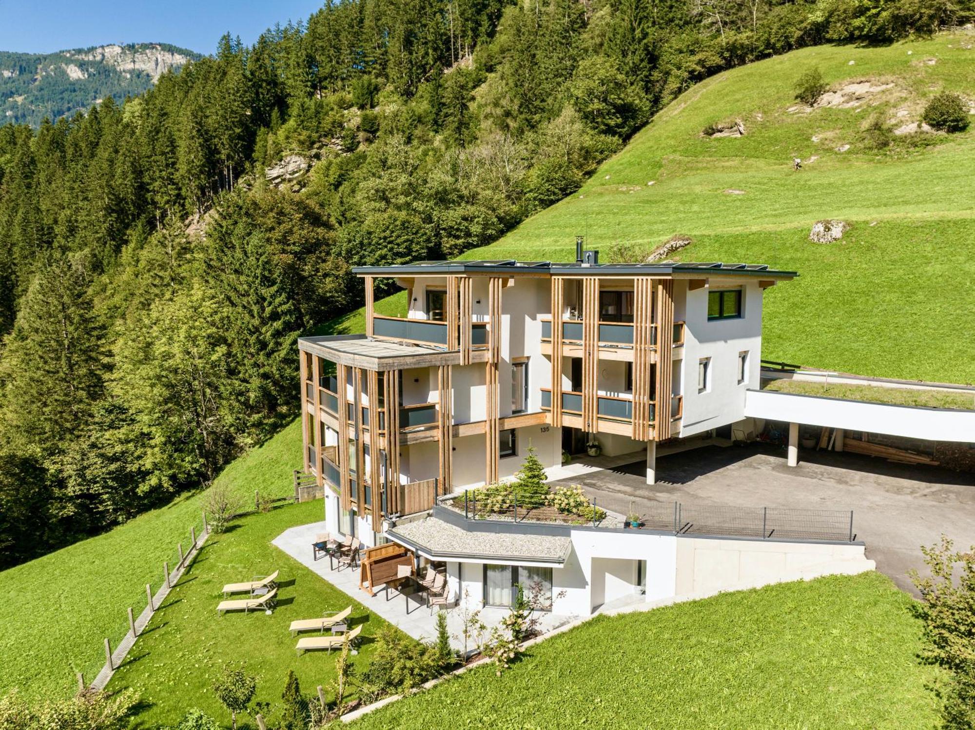 Natur Zeit - Alpine Garden Apartments Mayrhofen Exterior foto